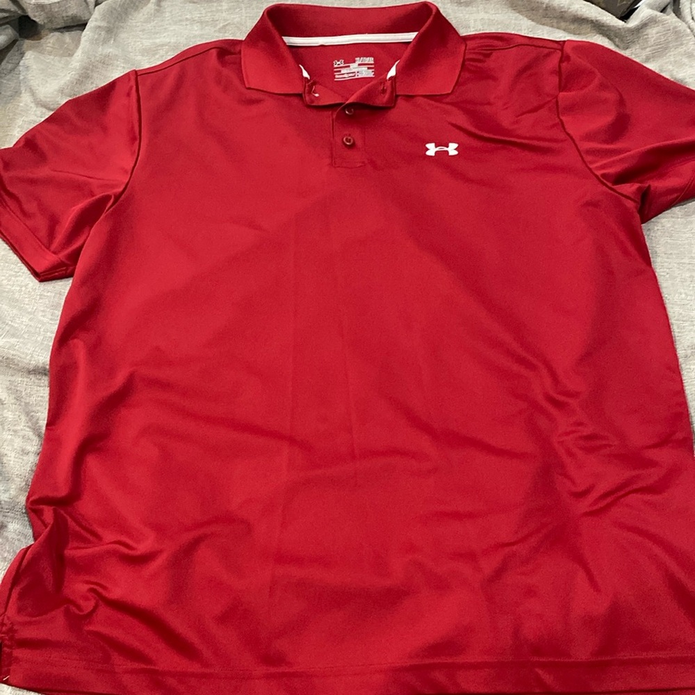 Men’s red under armour polo